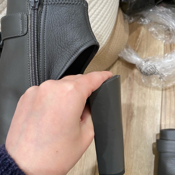 V I N C E / BRIGHAM peep toe booties in graphite ankle boots Like new - Picture 7 of 8